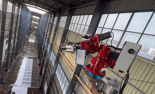 অটো-ট্র্যাকিং ফায়ার মনিটর এখন সম্পূর্ণরূপে একত্রিত, পরীক্ষা করা হয়েছে এবং শীঘ্রই পাঠানো হবে